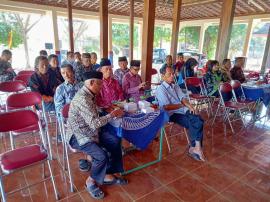 Sosialisasi dan Edukasi Perbub Tentang Pemberian Penghargaan Bagi Perangkat Desa Purna Tugas